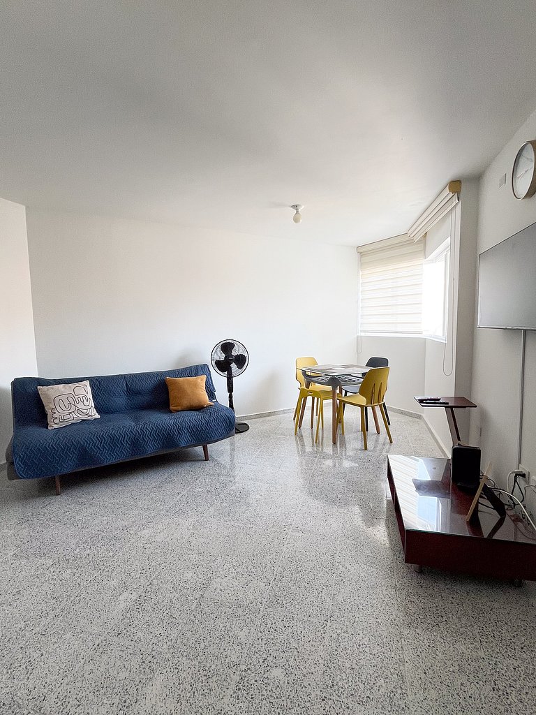 Olivia 96B cerca CC Buenavista